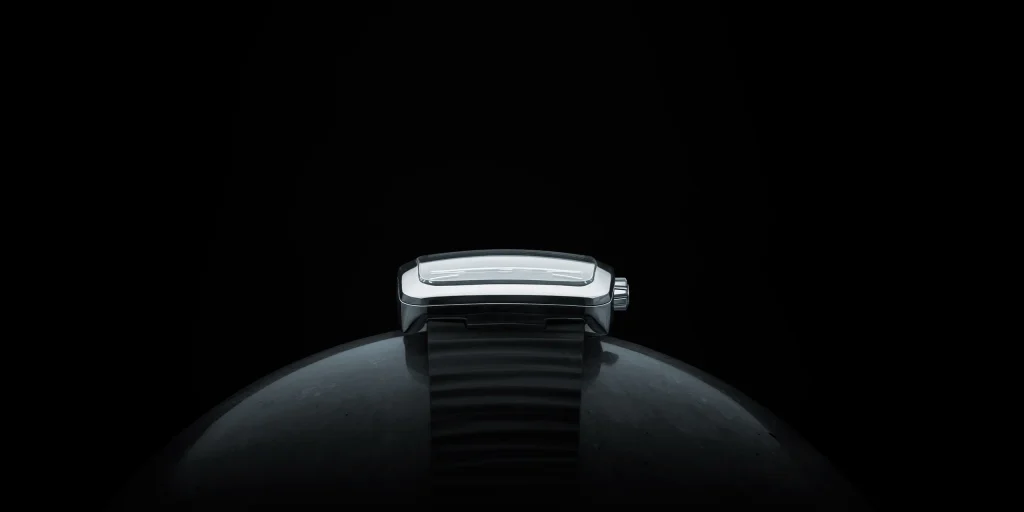 luxury brand watch disruptive design for Kromm by Groen and Boothman