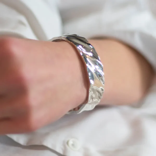 Water Bracelet - Image 4