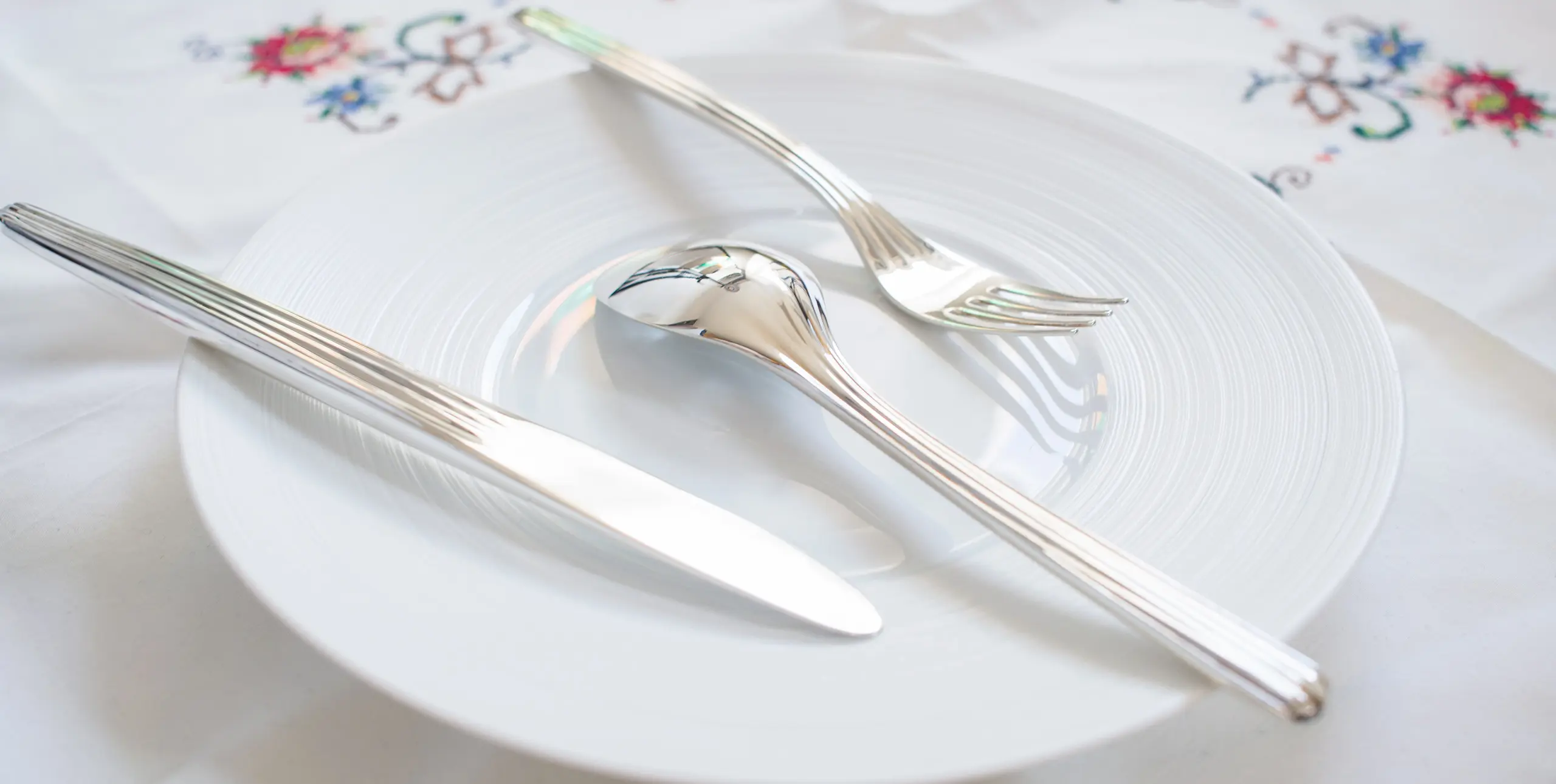 Fiumi cutlery set product design by Groen Boothman